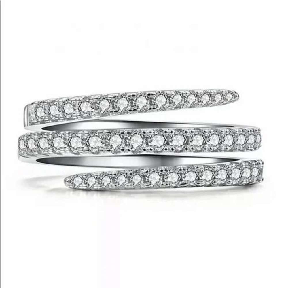 NEW 925 STERLING SILVER RING, CUTE RING, SHINY RING. - Picture 5 of 7
